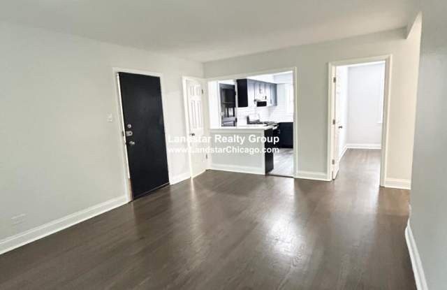 2729 West Berwyn Ave. photos photos