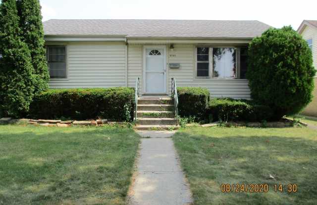 9737 Warren Avenue photos photos