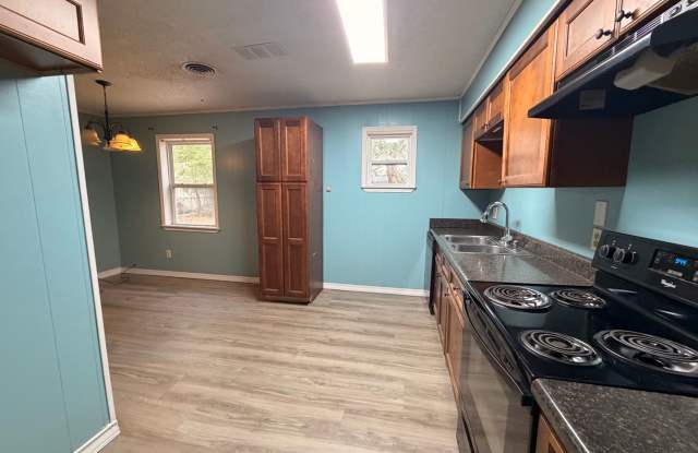 Nicely updated 3-bedroom, 1.5-bath home in Dardanelle, Gallery 4