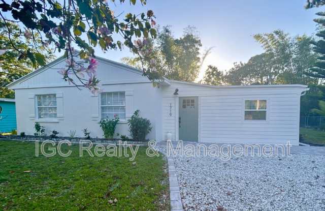 1719 25th Avenue - 1719 25th Avenue, Vero Beach, FL 32960 1719 25th Avenue - 1719 25th Avenue, Vero Beach, FL 32960