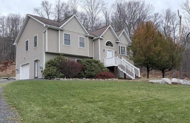 1043 Roosa Gap Road photos photos