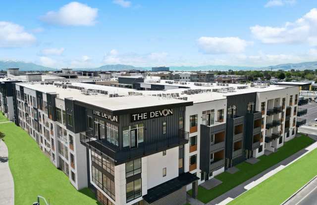The Devon at University Place photos photos