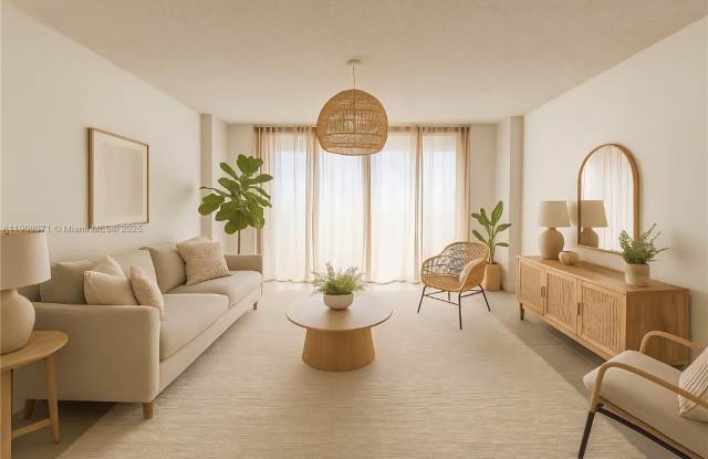 800 West Ave - 800 West Avenue, Miami Beach, FL 33139