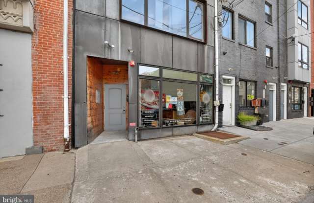 2427 FRANKFORD Avenue Gallery 1