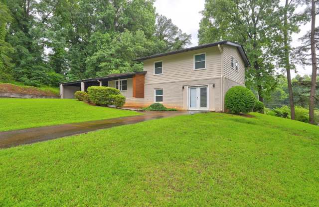 1675 Bouldercliff Court Southeast photos photos