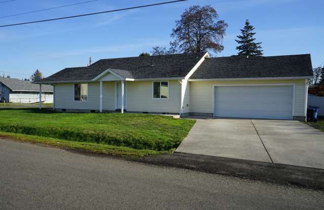 Lovely 3-Bedroom Ranch Style Home for Lease in Battle Ground - 101 SE 2nd St photos photos