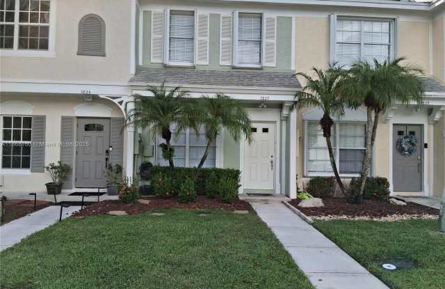 7827 Sanibel Dr. photos photos