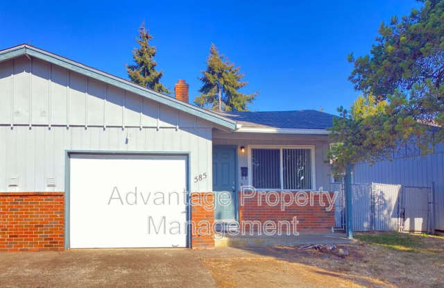 585 NW WALNUT photos photos