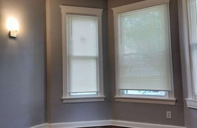6719 South Sangamon Street - 1 Gallery 4