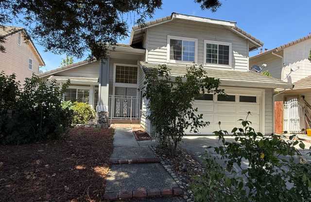 Wonderful floor plan and great location! Gallery 1