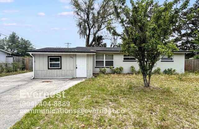 408 Woodside Dr photos photos