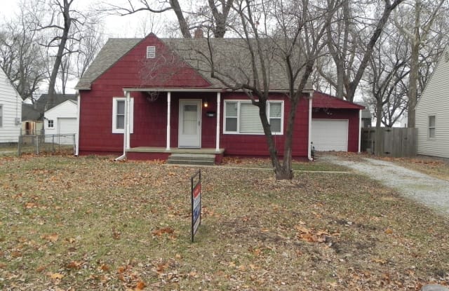 6712 Lane Ave - 6712 Lane Avenue, Raytown, MO 64133