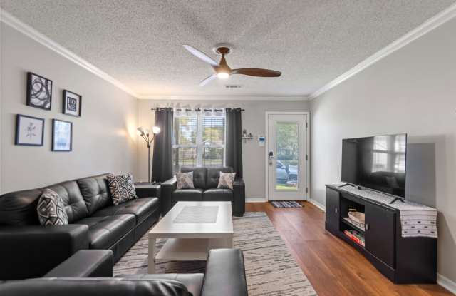 106 Willow Grove Ct. Gallery 4