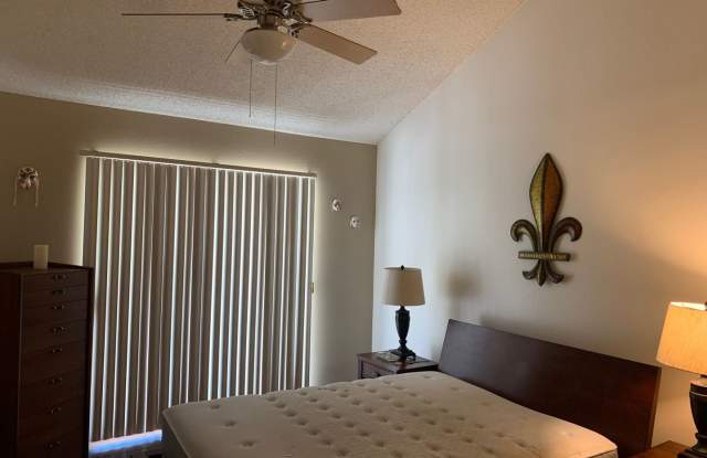 5910 Oakmont Dr Gallery 3