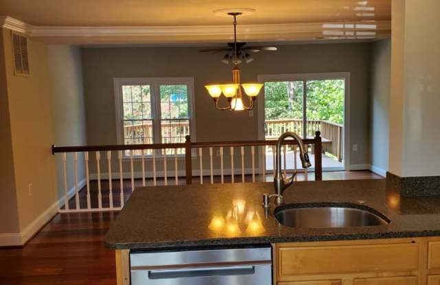 5628 RIDGE VIEW DR Gallery 3