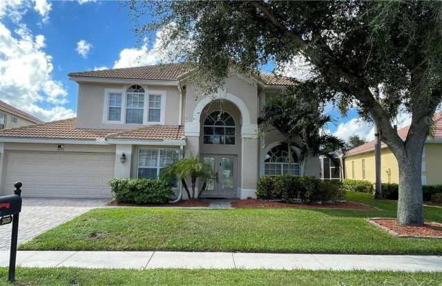 3620 E Hamilton Key Gallery 2