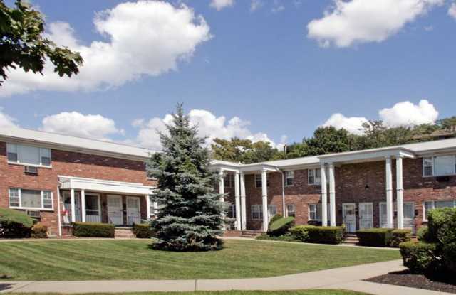 Pompton Hills photos photos