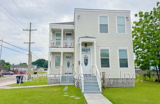 9000 Edinburgh St. photos photos
