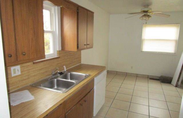 533 Chestnut Dr Gallery 3
