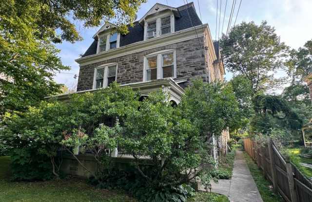 7300 Boyer Gallery 3