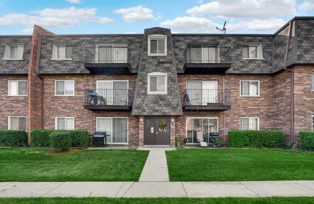 9381 BAY COLONY Drive photos photos