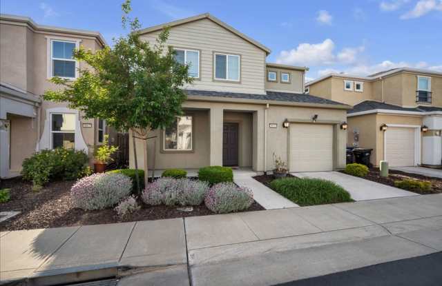 8071 Weeping Willow Ln - 8071 Weeping Willow Lane, Florin, CA 95828 8071 Weeping Willow Ln - 8071 Weeping Willow Lane, Florin, CA 95828