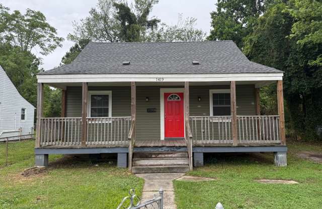 1419 Overlook St. RECENTLY RENOVATED 4 BD 1 BTH HOME photos photos