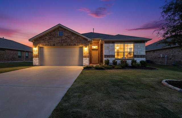 1213 Pacifica Trail - 1213 Pacifica Trail, Cleburne, TX 76033
