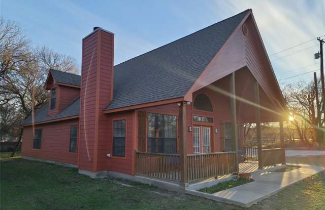 100 E Bluebonnet Drive photos photos