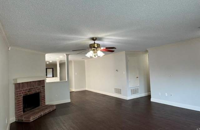 2905 Meadowlark Drive Gallery 3