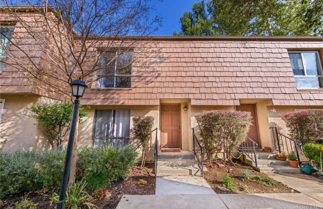 27405 Country Glen Road - 27405 Country Glen Road, Agoura Hills, CA 91301
