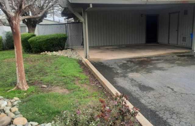 605 Queens Avenue photos photos