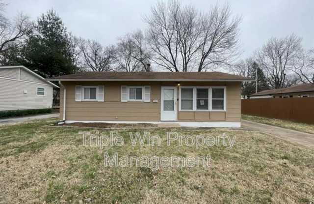 915 Mullanphy Rd photos photos