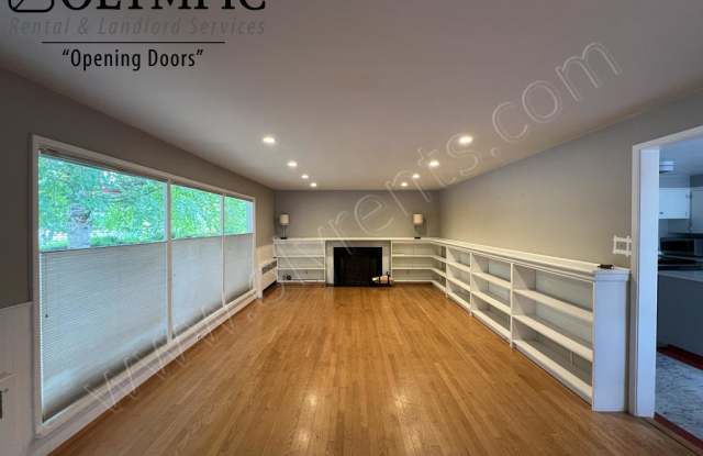 1307 Jasper Ave NE Gallery 4