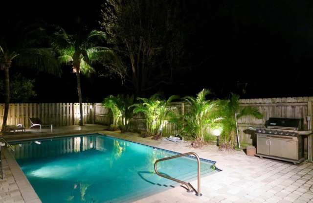 619 NE 7th Avenue photos photos 619 NE 7th Avenue photos photos