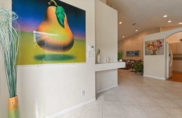 6077 Lake Hibiscus Drive Gallery 4