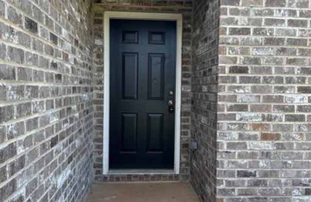 Spacious 3-Bedroom Home with 2-Car Garage in Montevallo! Gallery 3