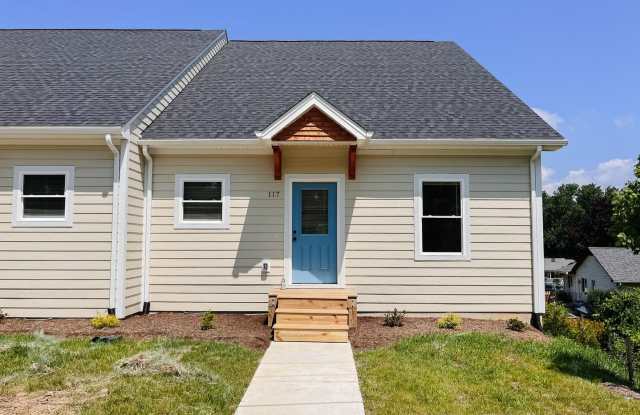 Spacious Home Close to Virginia Tech photos photos