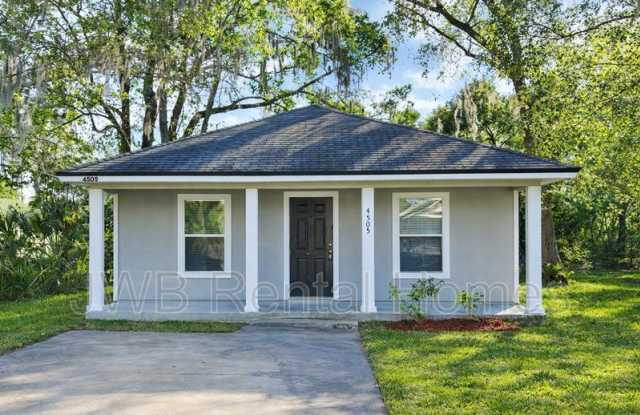 4505 Gilbert St photos photos