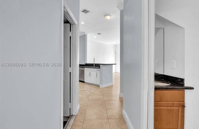 2727 Treasure Cove Cir Gallery 4