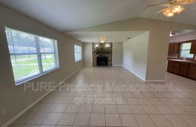 13606 SE 48th Court Gallery 4