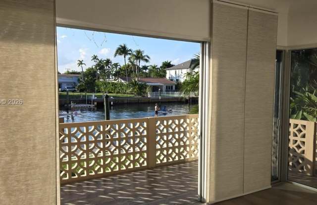 10110 W Bay Harbor Dr photos photos