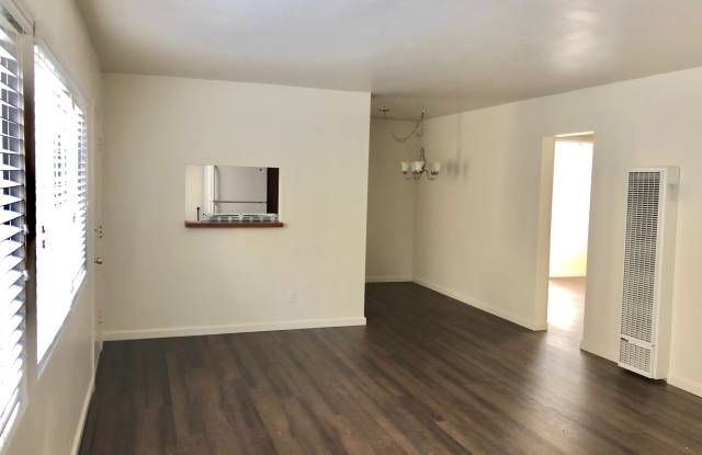 5447 Mildred Street - 2 Gallery 3