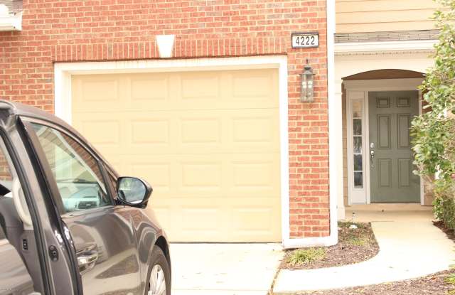 4222 HIGHWOOD DR Gallery 2