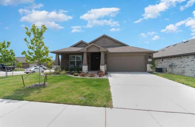 10601 Desert Cove - 10601 Desert Cove, Fort Worth, TX 76108