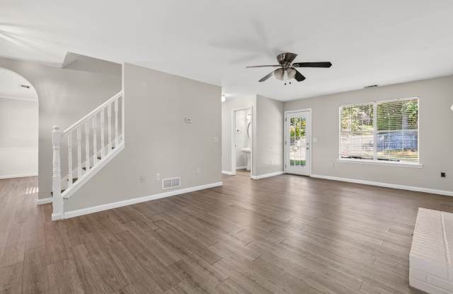 Beautiful Loganville Home with Huge Fenced Backyard Gallery 4