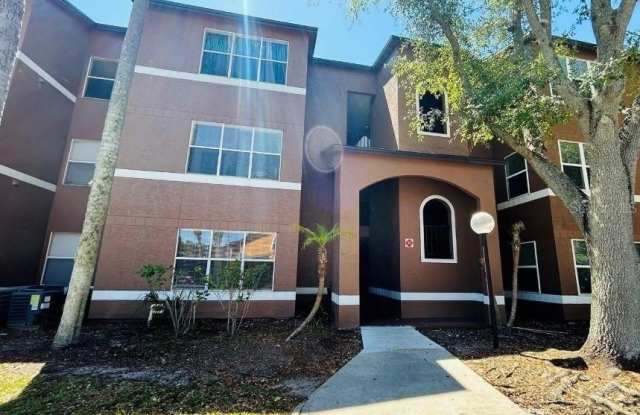 4560 COMMANDER DRIVE - 4560 Commander Drive, Orlando, FL 32822