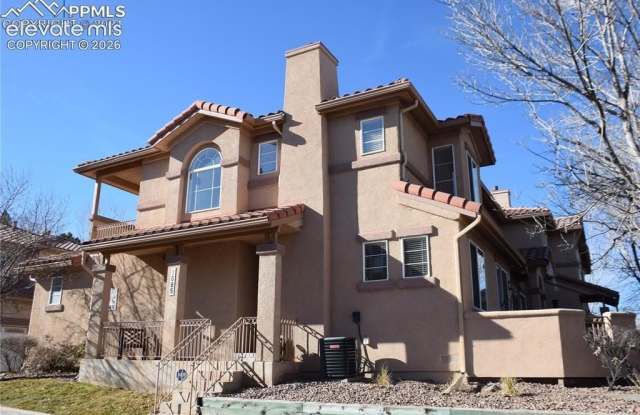 1685 Courtyard Heights photos photos