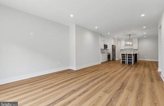 6101 BERKSHIRE DR Gallery 4