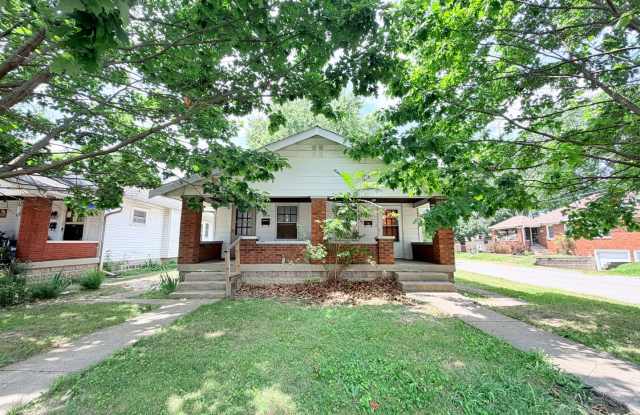 NOW SHOWING: 1 Bedroom / 1 Bathroom Duplex located at 1250 N Colorado Ave. in Indianapolis, IN. photos photos